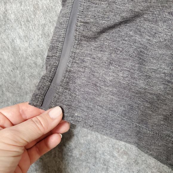 Lululemon Shorts Mens Medium Running Athletic Gray Lined Drawstring Gym Workout - Picture 3 of 12